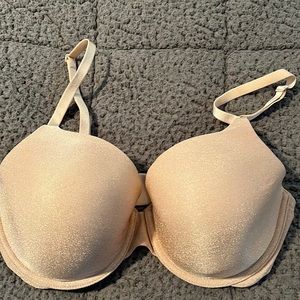 Shimmery tee shirt bra from VS